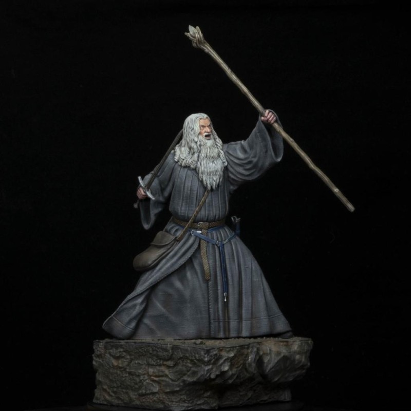 LE SEIGNEUR DES ANNEAUX - Gandalf - Figurine 18cm 
