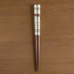 KIKI LA PETITE SORCIERE - Esquisses Jaune - baguettes Laquées 21cm 2