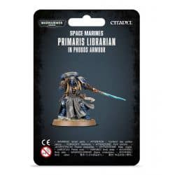 ARCHIVISTE PRIMARIS EN ARMURE PHOBOS