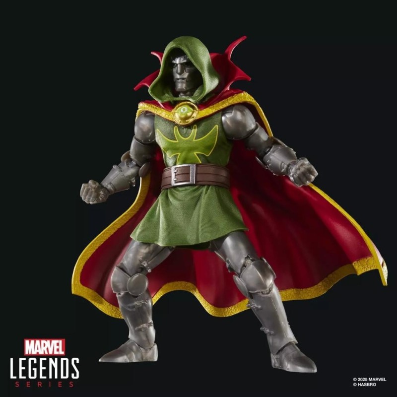 MARVEL - Emperor Doom - Figurine Legends Series 15cm 