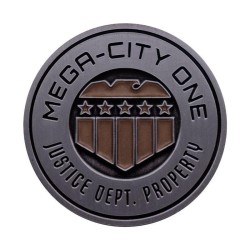 2000AD JUDGE DREDD - Mega-City One - Limited Edition Coin  2