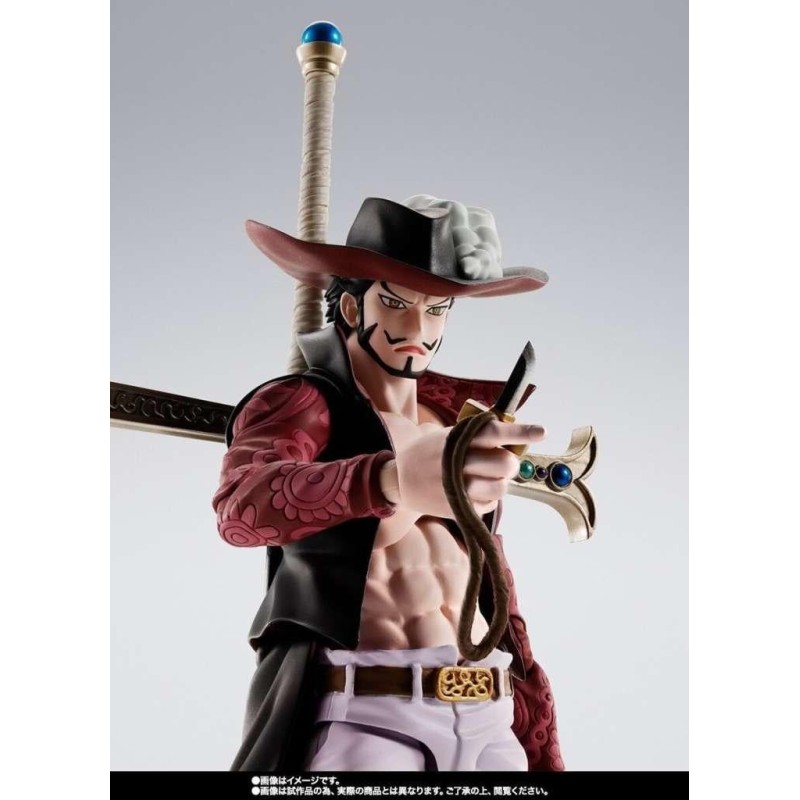 ONE PIECE - Dracule Mihawk - Figurine S.H. Figuarts 16cm 