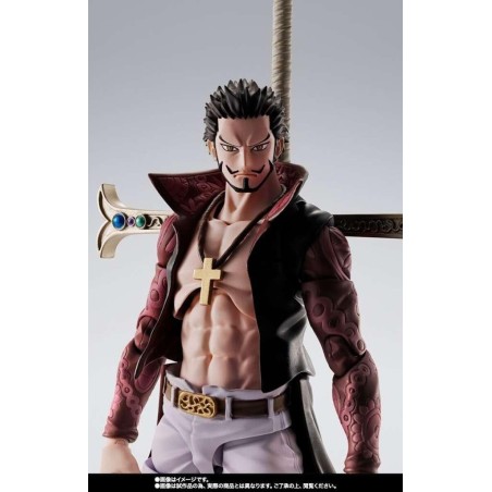 ONE PIECE - Dracule Mihawk - Figurine S.H. Figuarts 16cm 