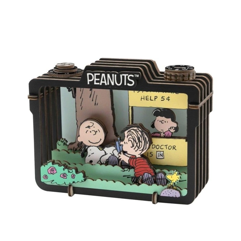 PEANUTS - Summer Snapshot - Wood Model Kit Theater 