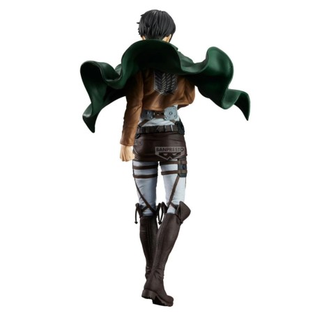 L'ATTAQUE DES TITANS - Levi - Figurine Grandista 27cm 