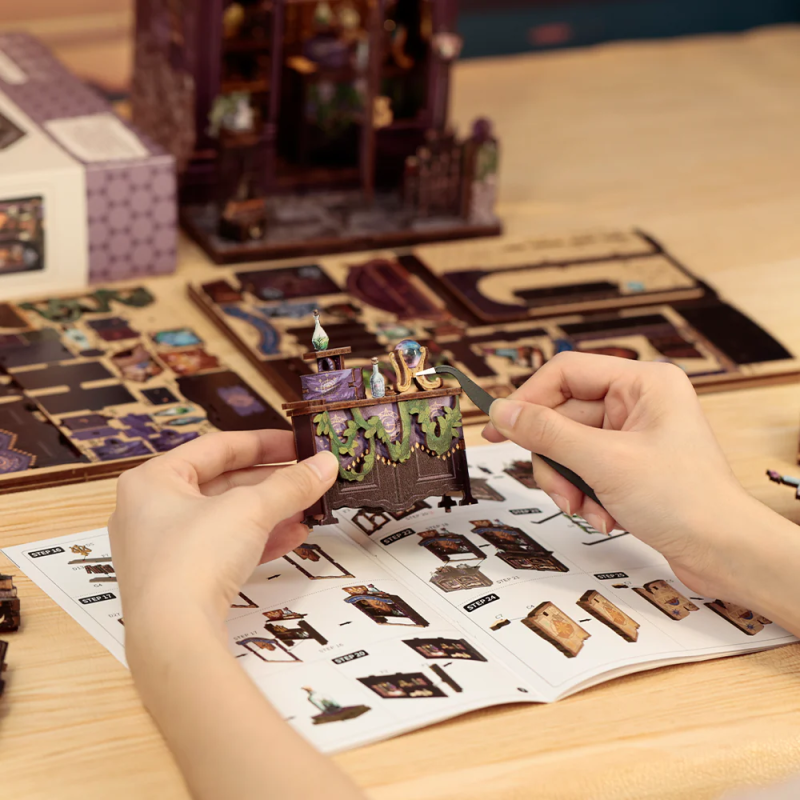 MINIATURE HOUSE - DIY - Librairie Astrologie - 155pc + Eclairage LED 
