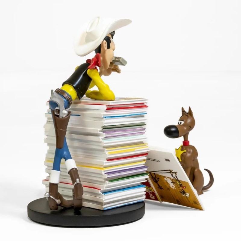 LUCKY LUKE - Lucky Luke & Rantamplan sur pile de BD - Statuette 25cm 