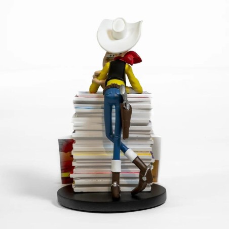 LUCKY LUKE - Lucky Luke & Rantamplan sur pile de BD - Statuette 25cm 