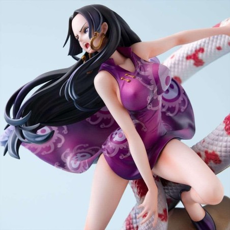ONE PIECE - Boa Hancock "Pirate Empress" -Statue AxMaximum P.O.P. 27cm 