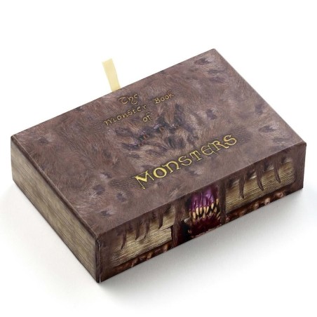 HARRY POTTER - Coffret Cadeau Livre Monstre - Porte-clés & Pin's 