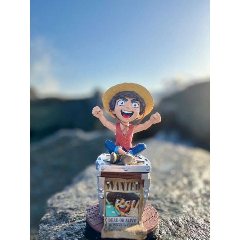 ONE PIECE NETFLIX - Luffy Wanted - Support Manette & Portable - 20cm 
