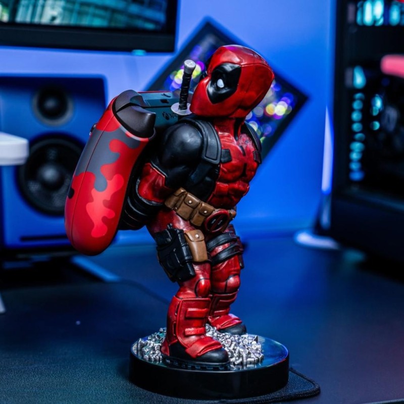 DEADPOOL - Bringing Up The Rear - Support Manette & Portable - 20cm 