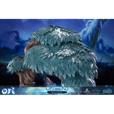 ORI AND THE WILL OF THE WISPS - Ori et Ku "Nuit" - Statuette 38cm 