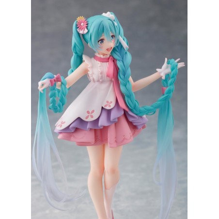 HATSUNE MIKU - Wonderland Rapunzel - Statuette 18cm 
