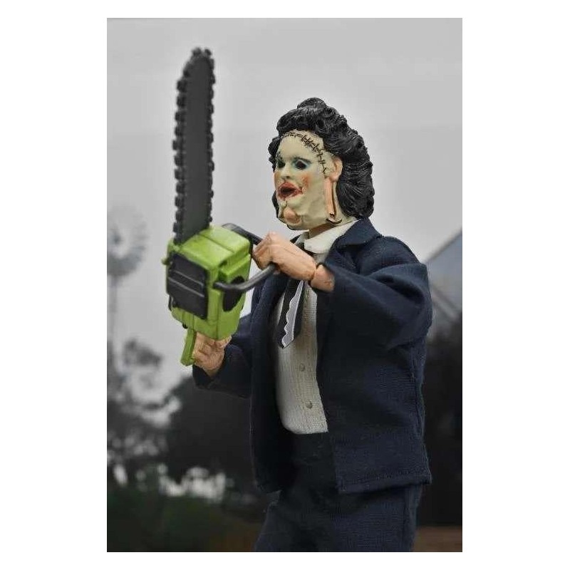 MASSACRE A LA TRONCONNEUSE -Leatherface "Pretty Woman" - Figurine 20cm 