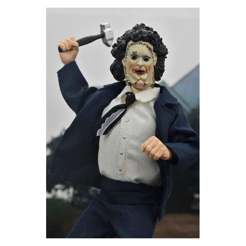 MASSACRE A LA TRONCONNEUSE -Leatherface "Pretty Woman" - Figurine 20cm 