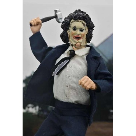 MASSACRE A LA TRONCONNEUSE -Leatherface "Pretty Woman" - Figurine 20cm 