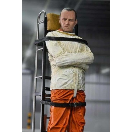 LE SILENCE DES AGNEAUX - Dr Hannibal Lecter - Figurine 17cm 