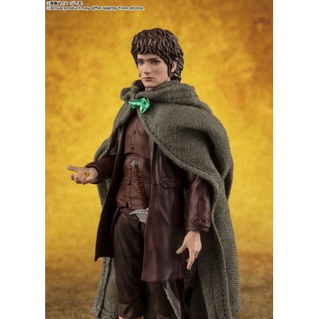 LE SEIGNEUR DES ANNEAUX - Frodon & Gollum -Fig. S.H. Figuarts 6 & 12cm 