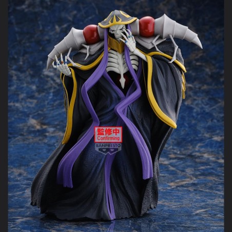 OVERLORD - Ainz Ooal Gown - Figurine 22cm 