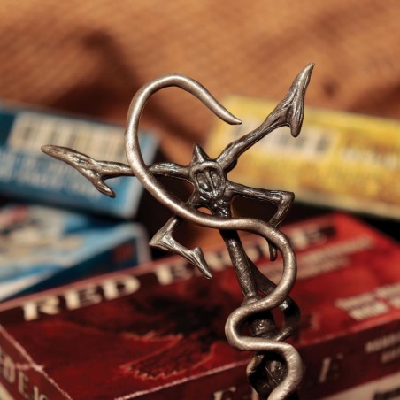 RESIDENT EVIL 4 - Insignia - Replique de la Clé Edition Limitée - 12cm 